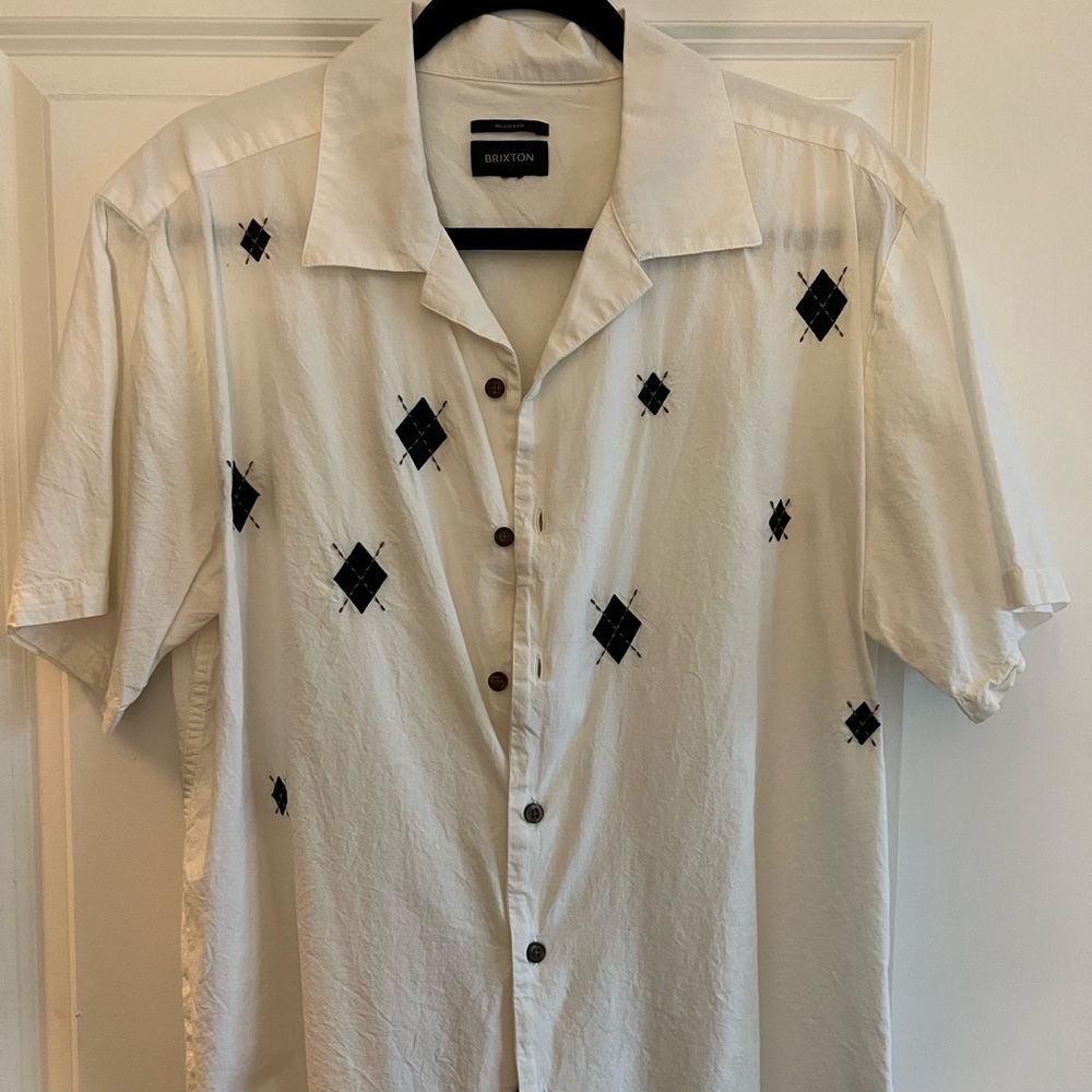 Brixton relaxed fit button up camp collar shirt size medium